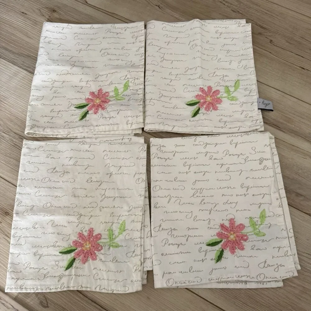 Hip + Hop Set Of 4 Cotton Napkins Cotton Embroidered Pink Flower